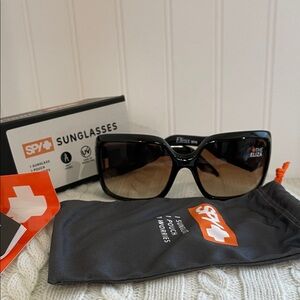NWT SPY Eliza Quilted Brown Sunglasses